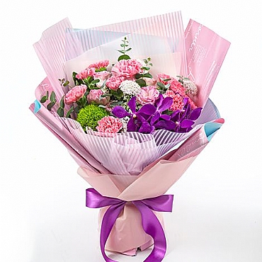 母親節送什麼好 支持粉色康乃馨花束